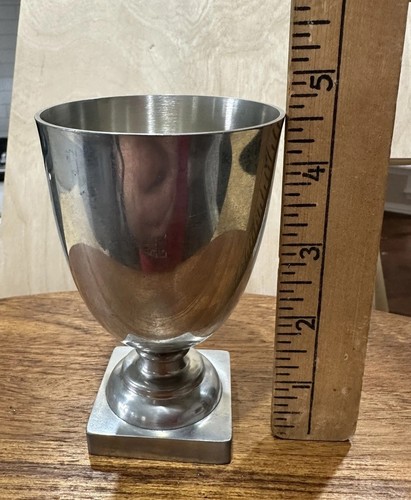 Pair of Stieff Pewter Thomas Jefferson 4.5” Square Base Goblets P65 Original Box - Picture 7 of 8