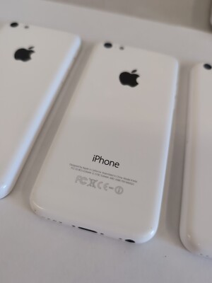 Lot 3 - Apple iPhone 5c -2x 8 GB 1x 28 GB - White (Sprint