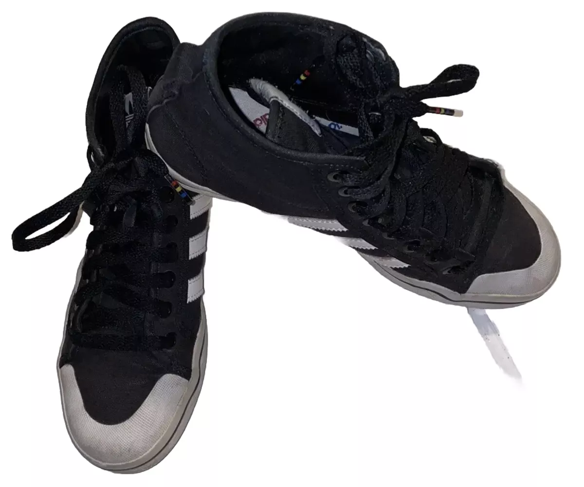 Adidas originals hotsell matchcourt sneakers