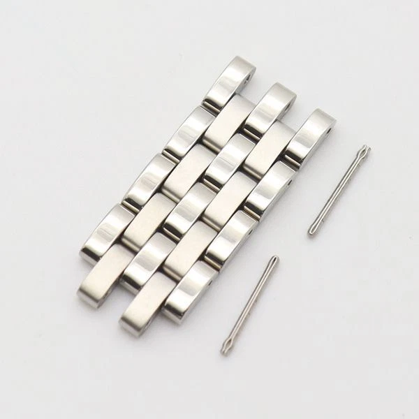 Montre bracelet pour femme GUCCI authentique 4 maillons classe G 5500L pièces argent 14 mm