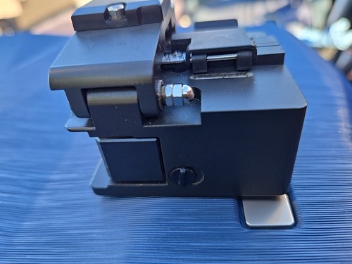 Ilsintech CI-01 optical fiber cleaver SM MM High Precision FTTH FTTN - Picture 3 of 5