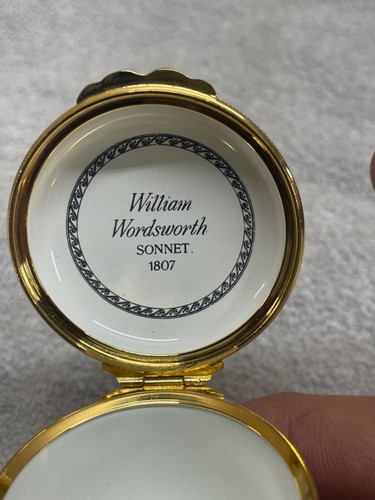 Halcyon Days Enamel William Wordsworth Sonnet Trinket Pill Box 1 3/4" in size - Picture 10 of 11
