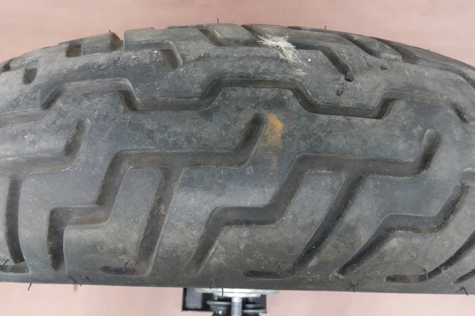 Llanta delantera Harley Davidson Heritage Softail 2007-2011 FLSTC MT90B16 Foto 2 de 4