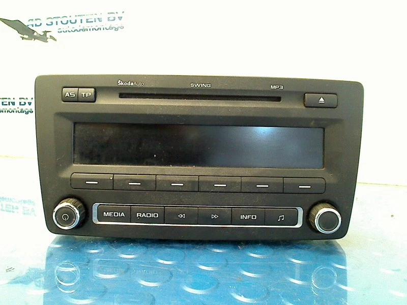 CD-PLAYER CD PLAYER Skoda Octavia Combi (1Z5) 2012 1Z0035161M - Bild 2 von 4