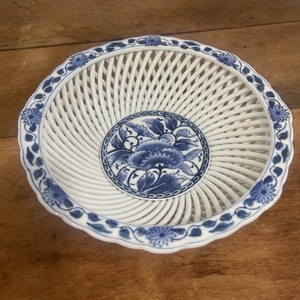 Arita Blue White Lotus Flower Porcelain Lattice Footed Basket Bowl