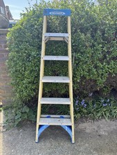 WERNER FIBREGLASS  1.8M 6 Step Swingback A Frame Step Ladder