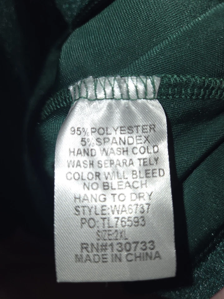 Umgee Women's Velvet Tunic Dress 2XL Green - Image 4 of 4