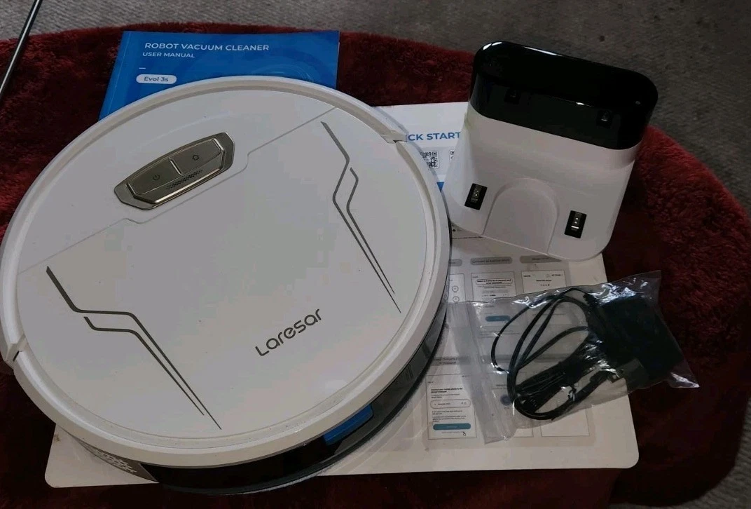 Laresar Evol 3s Robot Vacuum & Mop Cleaner Unused Open Box Manual Cord