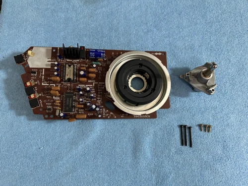 Technics SL-Q3 Turntable For parts original circuit board & Motor working Tested
