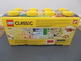 LEGO 10696 Classic Medium Creative Brick Box 484 Pcs Building Set