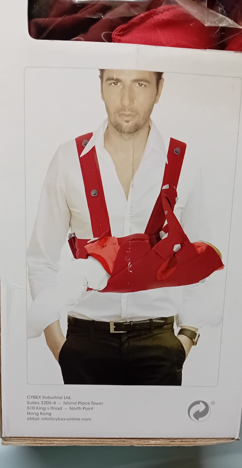Foto 2 di 2