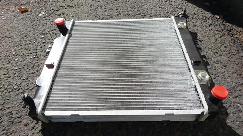 Radiador carretilla elevadora Toyota 90-11 OEM# 16410U220071, 16410U220171 (UN enfriador de aceite) - Imagen 4 de 7