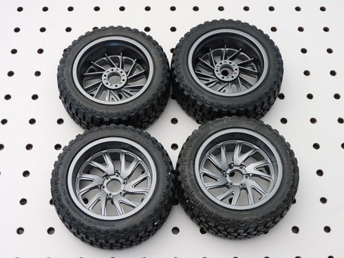 Llantas y neumáticos Fury CEN Ford F250 Custom Lift Gunmetal KG1 forjados Vile CD0651 - Imagen 2 de 4