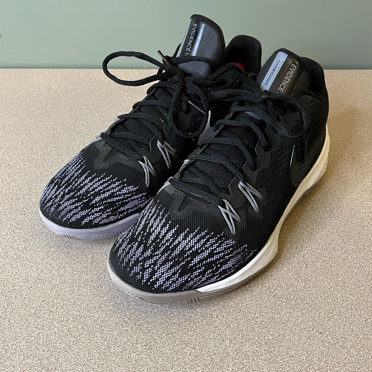 NIKE ZOOM EVIDENCE II 908976-005 BASKETBALL LOW TOP SHOES