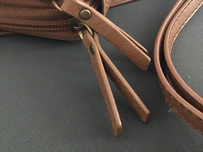 purse wallet brown the sak well made and size of 6 by 4 inches cute and lether  