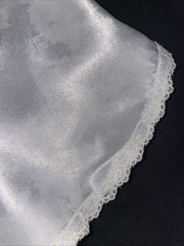 Vintage Gold Label VICTORIA'S SECRET Liquid SATIN Camisole Slip Tank Top SZ L - Picture 12 of 18