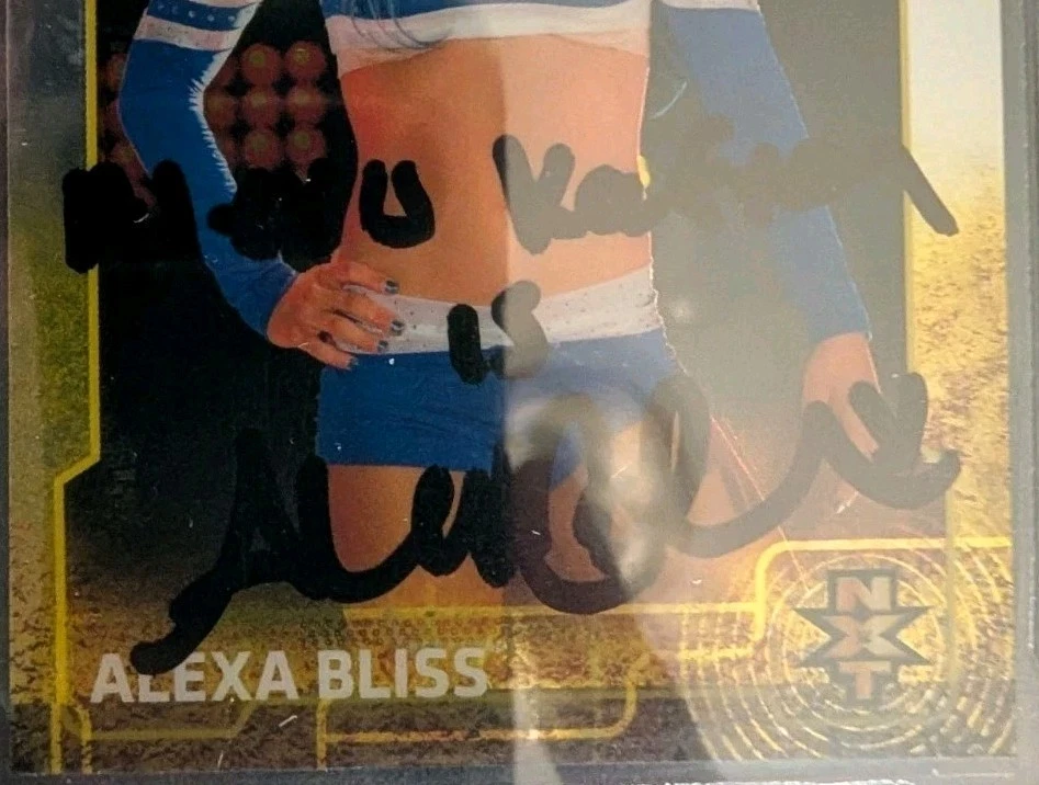 2015 Topps Chrome WWE #92 Alexa Bliss RC automático en tarjeta Bas 10 inscripción personalizada Foto 3 de 4