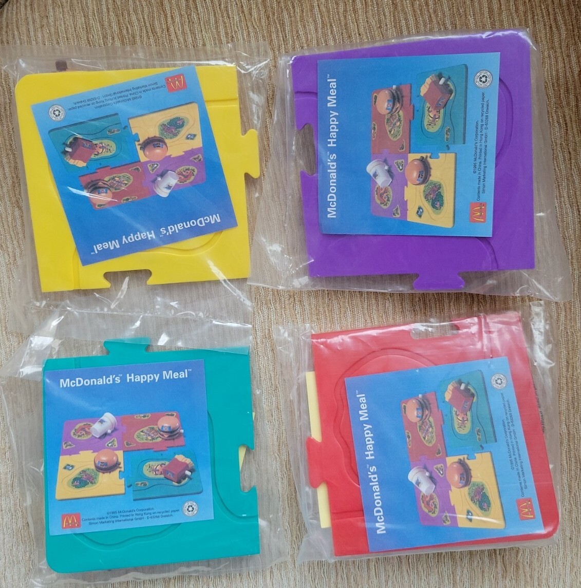 80' McDonald's Plastic Plate×4 マクドナルド絵皿 McDonald's “Roller Coaster” Plastic Plate マクドナルド