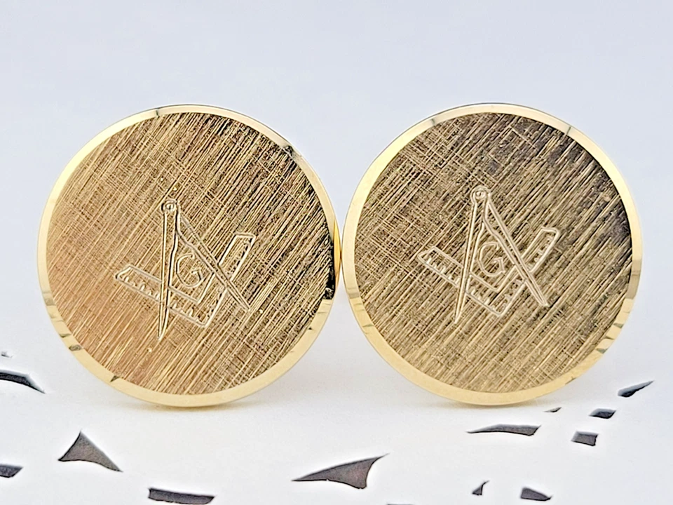 Abotoaduras vintage maçônicas assinadas Anson folheadas a ouro 3/4" - Imagem 2 de 4
