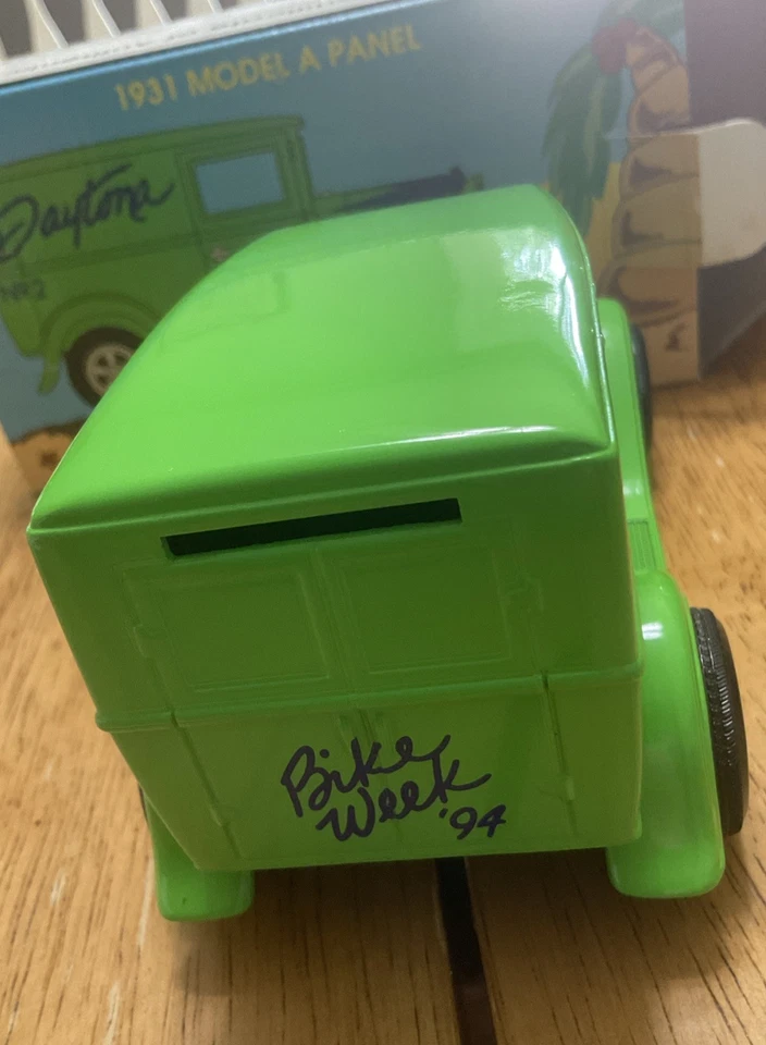 DAYTONA 1931 FORD MODEL A PANEL VAN DIE-CAST LTD ED METAL BANK NEW - Image 2 of 3