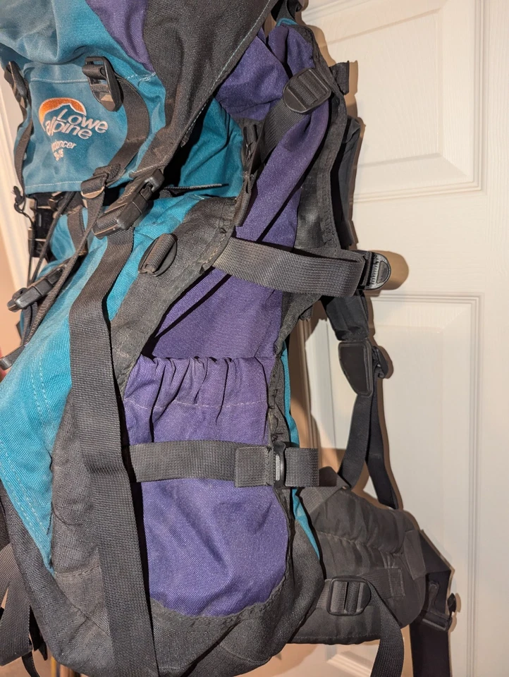 Paquete de larga distancia Lowe Alpine Sundance 55+15 verde azulado púrpura negro Foto 4 de 4