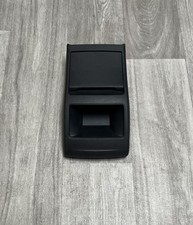 Mercedes A180 W176 Verkleidung Mittelkonsole hinten Abdeckung A2466460069 Mercedes A180 W176 Verkleidung Mittelkonsole hinten Abdeckung A2466460069