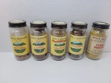 Lot of 5 Spice Islands Seasonings Glass Jars PreOwned Expired