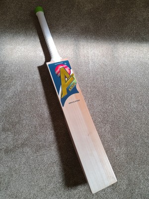 Arks PLATINUM: UK gewachsen English Willow Cricketschläger, 1230 gms großer leistungsstarker Schläger 