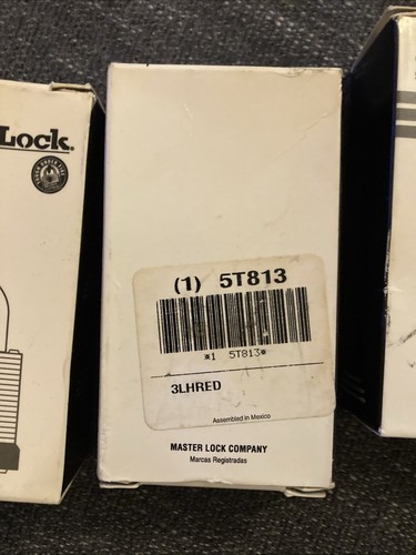 MASTER LOCK 5T813 PADLOCKS & Keys Lot Of 3 - Picture 2 of 2
