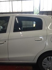 Porte arrière et accessoires Mitsubishi SPACE STAR