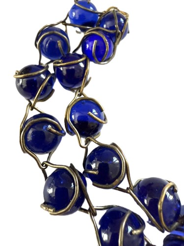Bracelet vintage créateur perles de verre tchèque en verre enveloppé de fil bleu foncé boho 60 - Photo 4/12