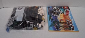 Lego The LEGO Movie Bad Cop's Pursuit 70802 100% complete, manual & box!