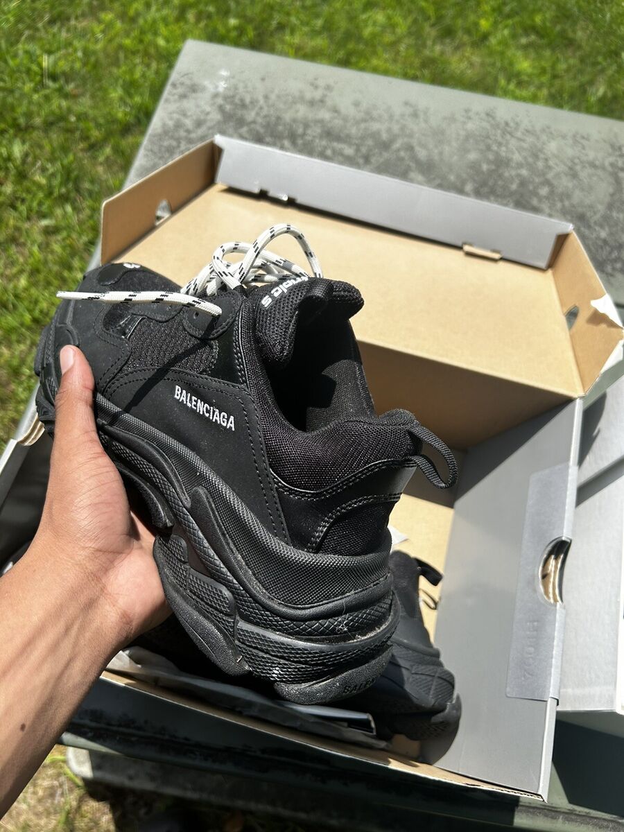 Size 10 - Balenciaga Triple S Sneaker 2020 Black for sale Size 10 - Balenciaga Triple S Sneaker 2020 Black for sale