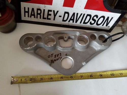 Harley oem 45966-04 TRIPLE TREE top SPORTSTER 883 48 72 REVOLUTION RACING XLH >? - Picture 2 of 4