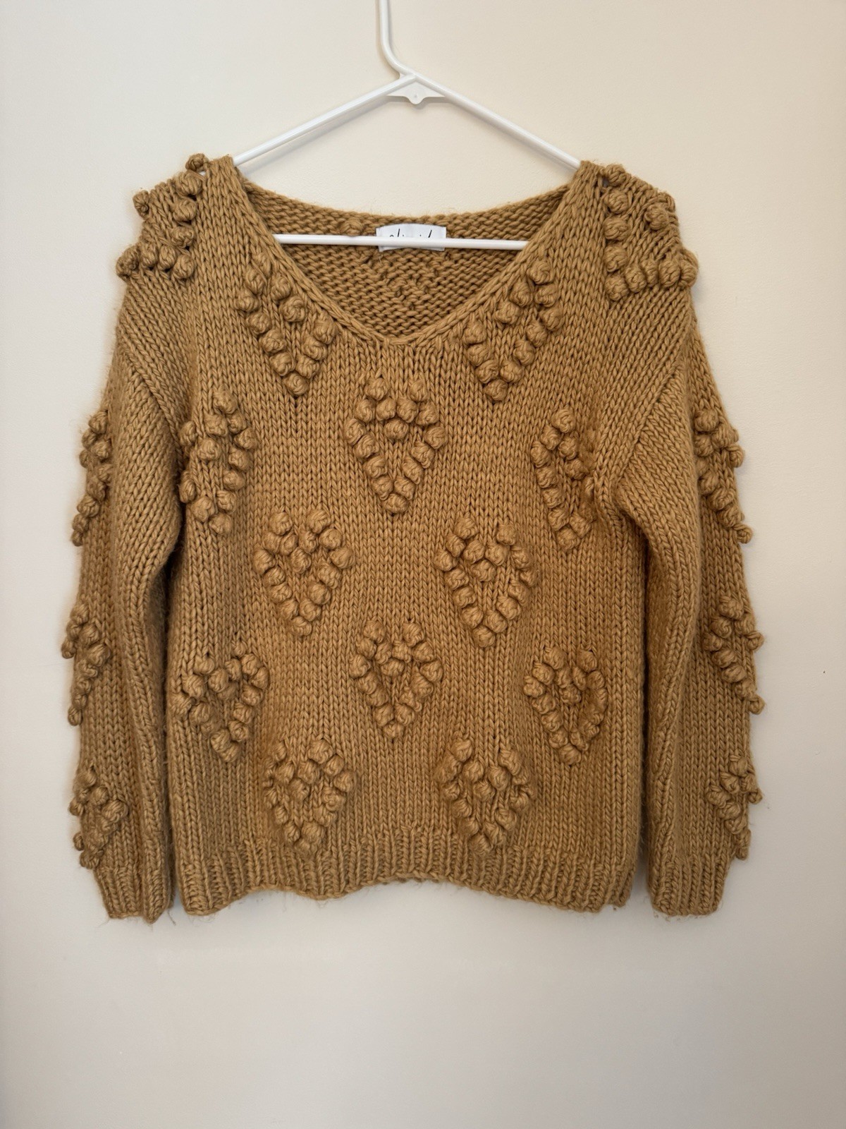 ChicWish Heart Knit Your Love V-Neck Sweater Size S/M Tan Chunky Bobble Pullover