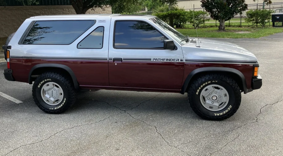 Calcomanías adhesivas de repuesto de gráficos a rayas laterales para Nissan Pathfinder 1988 Foto 2 de 4