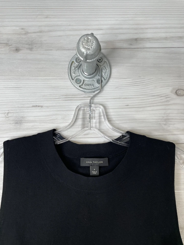 Ann Taylor Sweater Womens Medium Black Sleeveless Knit Tank Top Shell Crewneck - Image 2 of 4