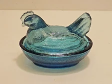 2-3/4" High Teal Blue Glass Hen On Nest Salt Dip Cellar Dish