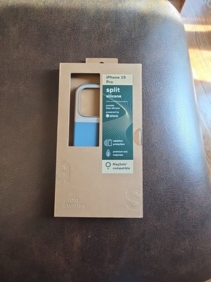 Atom Studios Split Silicone  Case with Magsafe For Apple iPhone 15 Pro Max-Blue