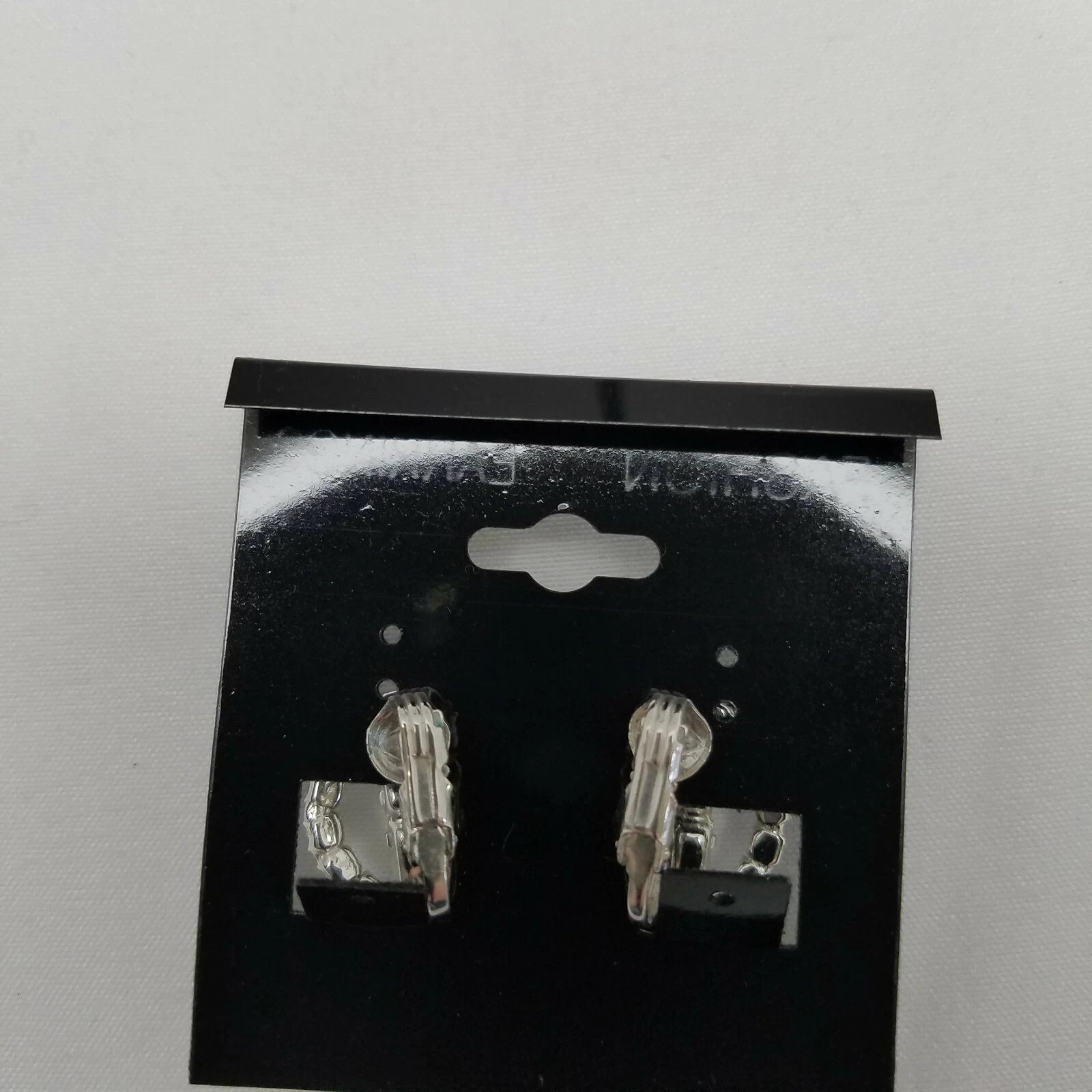 Picture 4 of 5