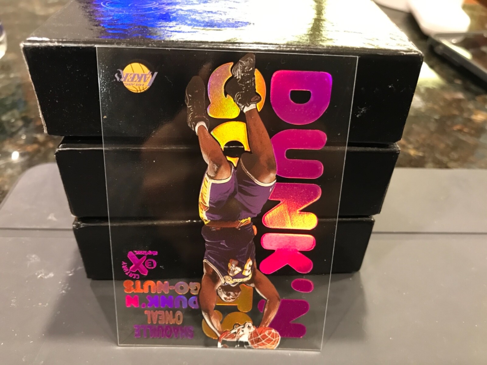 Skybox E-X Century Dunk N Go Nuts Lakers Shaquille O’Neal 1998-1999
