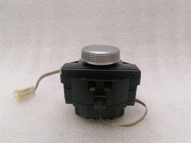 MERCEDES E Class W207 Comand Controller Switch A2128701551
