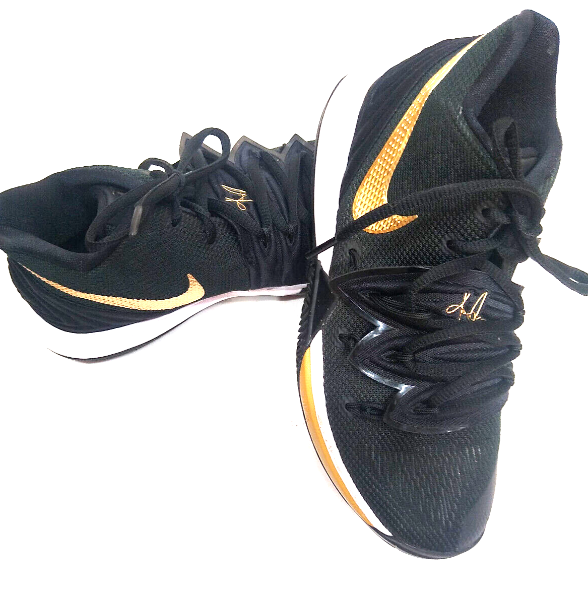 kyrie 5 black metallic gold