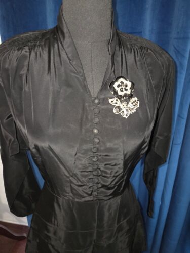 Marlene Dietrich Owned/Worn Paramount Dress 30's with Josef Of Hollywood Broach - Picture 7 of 11
