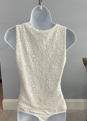 Bebe cream, lace bodysuit – ULTIMATE SEXY - size M - Picture 3 of 3