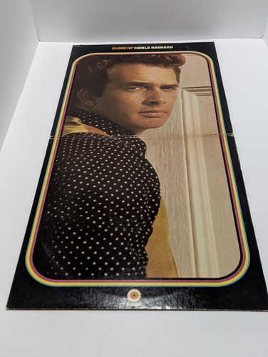 Merle Haggard Close-Up 2 Record Set 1969 - Picture 2 of 5
