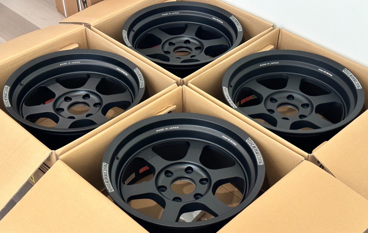 Volk Racing TE37XT M-Spec 18x9 -1 6x135 Blast Black (fits Ford