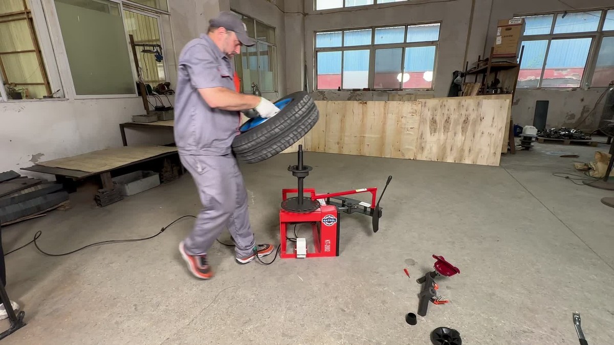 Mini Tire Changer 39