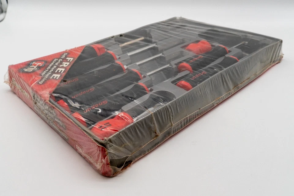 Snap On Tools EE. UU. 8 piezas agarre suave + juego de destornilladores de trinquete de múltiples posiciones Foto 4 de 4