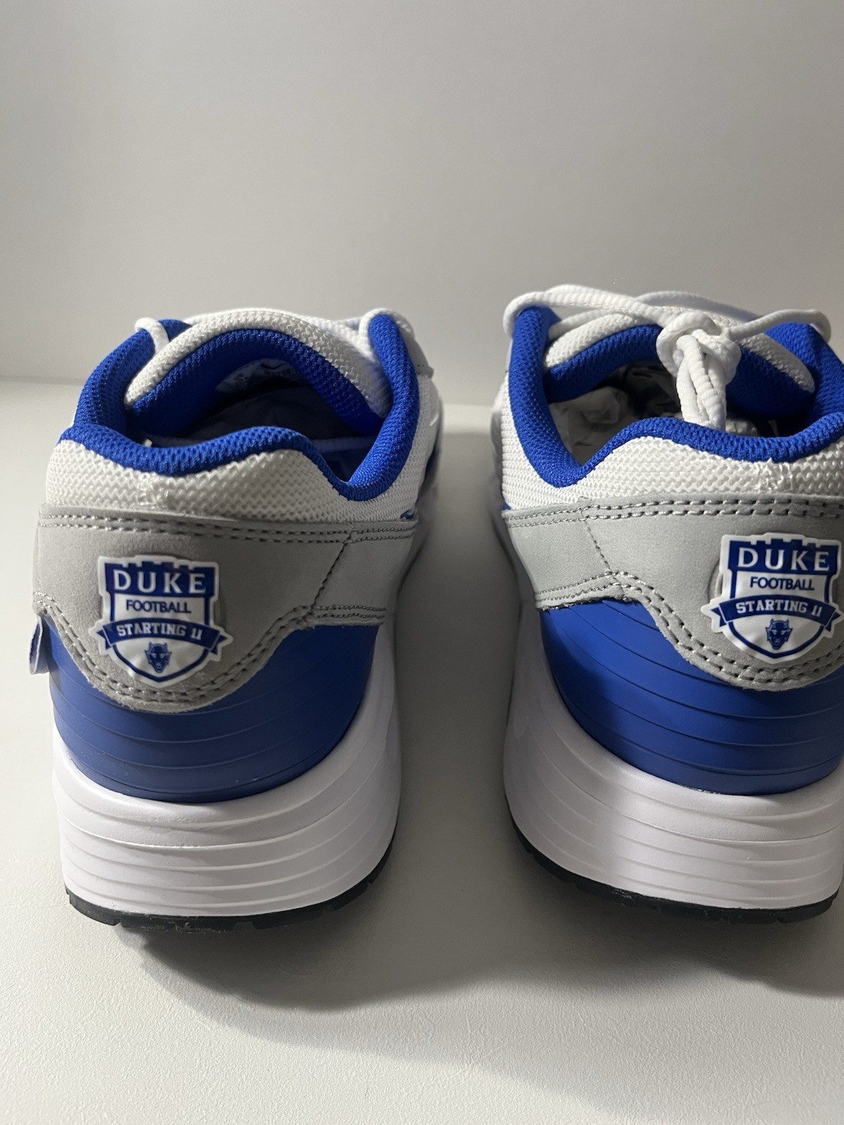 Nike College Air Max Verse x Duke Shoes IB3238-100 Size 10.5 US thumbnail 7